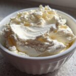 Homemade vegan cream cheese