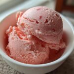 Strawberry Frozen Yogurt